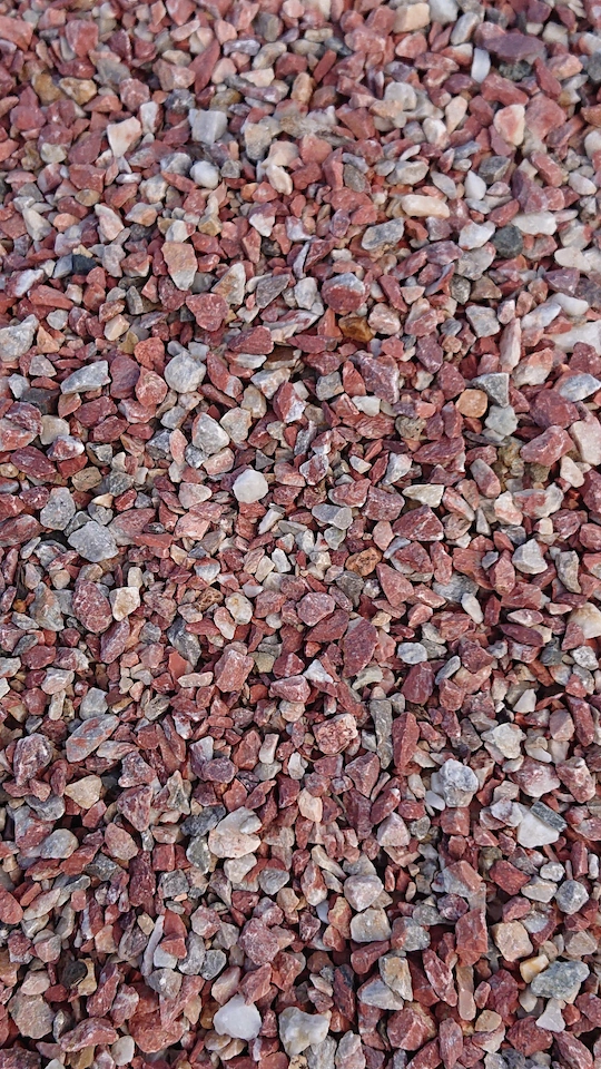 Gravier concassé 6/10 Marbré Rose Garcia Granulats secteurs Salies du Salat